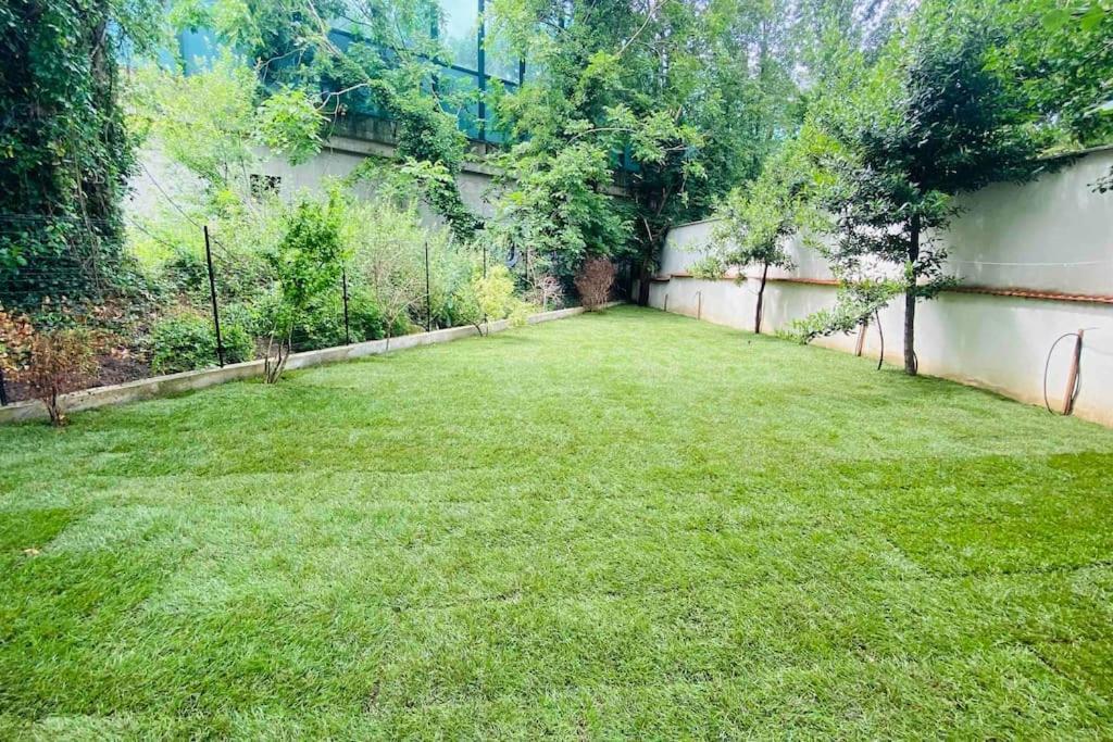Avec Vue Jardin Proche De Paris Saint-Maurice (Val-de-Marne)